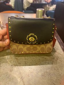 authentic Coach Signature Shoulder Bag