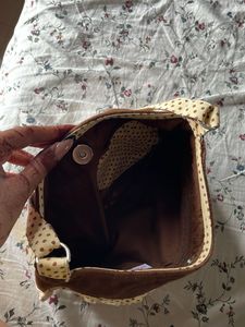 Viral Pinterest polka dot shoulder bag with button