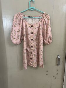 Floral Puff Sleeve Square Neck Top