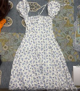 Savana A line blue and white floral dress