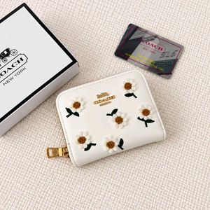 Coach(COPY)mini embroidered daisy flowers