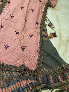 Embroidered Pink &amp; Grey Kurti Set