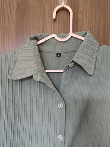 Ribbed Collared Button-Up Top