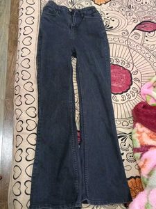 black bootcut jeans