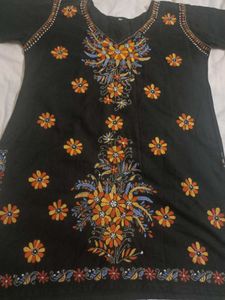 Embroidered Floral Tunic Top