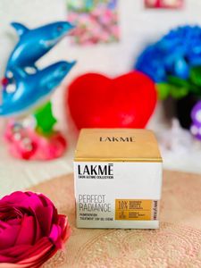 Lakme Perfect Radiance Day Gel Creme