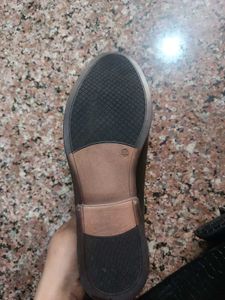 Stylish Black Crocodile Loafers