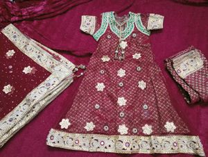 Royal Maroon Khada Dupatta Heavy Pearl & Zari Work