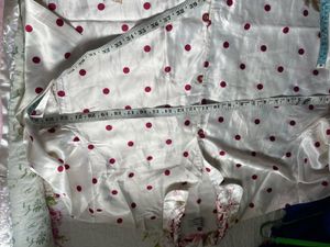Charming Polka Dot &amp; Floral Print Nightdress