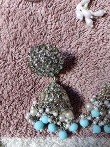 Stunning Blue &amp; Pearl Necklace Set