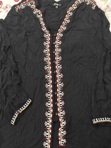 Embroidered Black Top &amp; Floral to