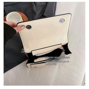 SLING BAG
