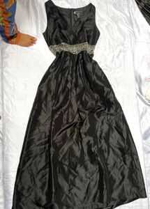 Elegant Black Beaded Waist Dress