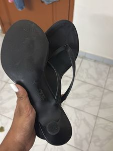 Pair ie Tales Women's kitten heels
