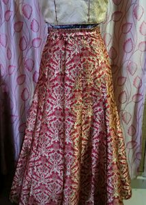 Long Skirt With Top