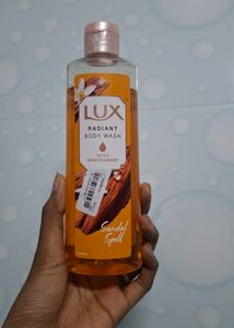 Lux Radiant Body Wash - Sandal Spell