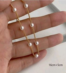 Delicate Pearl &amp; Gold Chain Bracelet