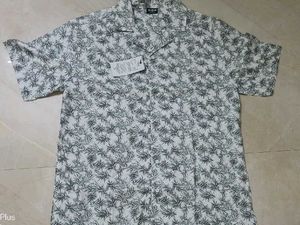 New With Tag shein Stylish Print Shirt Half Sleeve