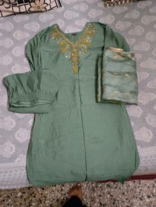 Beautifully Embellished Kurta Set