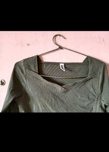 Green Ribbed Long Sleeve Top