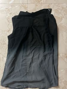 Sleeveless Ombre Collared Shirt