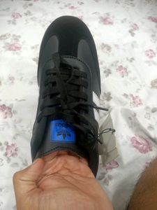 Adidas Samba Sneakers