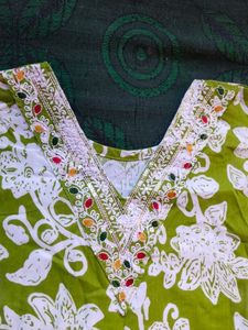 pack of 2  Floral Kurta