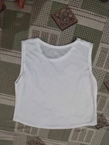 Basic White Sleeveless Crop Top