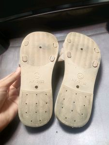 Light Chikoo Color Footwear👠👡