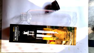 Plastic Oil Dispenser Bottle (1ltr)