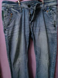 Light Wash Distressed Jeans