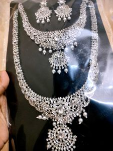 Stunning Rhinestone Jewellery Set