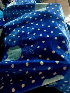 Cozy Blue Polka Dot Fleece Blanket