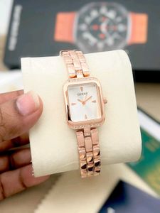 Elegant Gold Tone Guess Watch