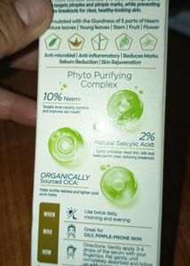 Himalaya Purifying Neem Face Serum