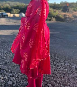 Pink Salwar Kameez Set