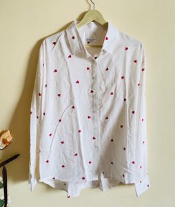 viral Heart Print White Shirt