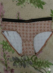 Printed Briefs