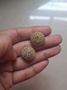 Sparkling Stud Earrings