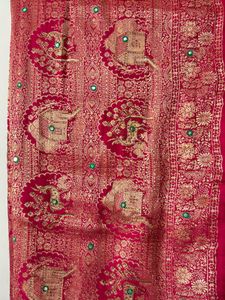 Elegant Pink Banarasi Silk Saree with Blouse Piece