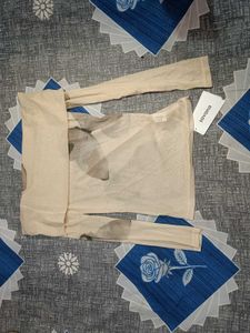 Savana Off-Shoulder sheer Top