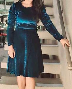 Elegant Velvet Party Dress