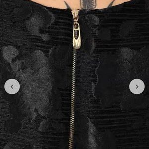 Chic Fit and Flare Dress(M)