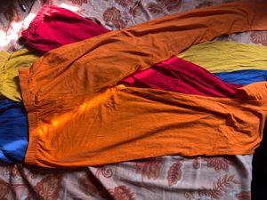 STEAL DEAL COMBO❗️pack Of 5 Colourful Leggings