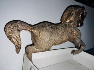 1kg RARE Aluminum Metal Horse Golden Colour