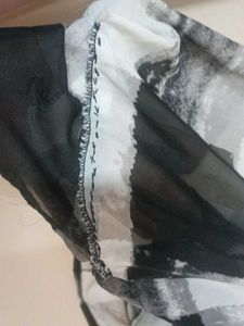 Abstract Print Sleeveless Top