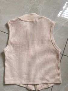 Ribbed Zip-Up Sleeveless Top