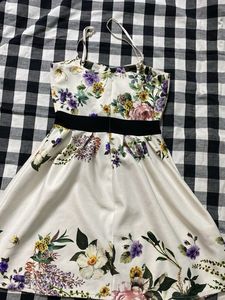 Floral Print Dress with Black Bow