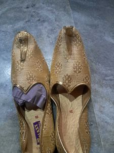 MEN PUNJABI JUTTI