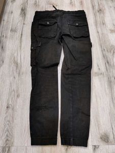 Sc9722 DF cargo jeans waist 28 inches